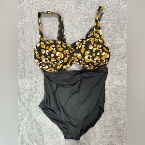 Beach Betty Slimming Control Cut Out Tie-Front One Piece Swimsuit Animal Sz 2X